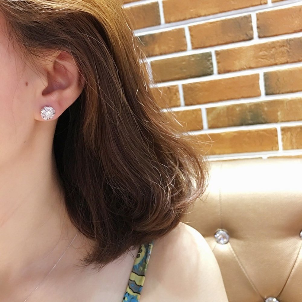 NEW 925 Silver Round Diamond Halo Stud Earrings - Picture 2 of 5